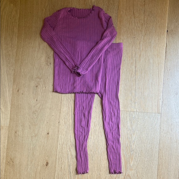 NEW Kids Soft Pink Pajamas Set - Picture 1 of 4